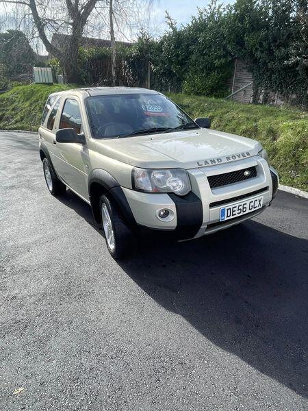 LAND ROVER FREELANDER 2.0 TD4 Adventurer 