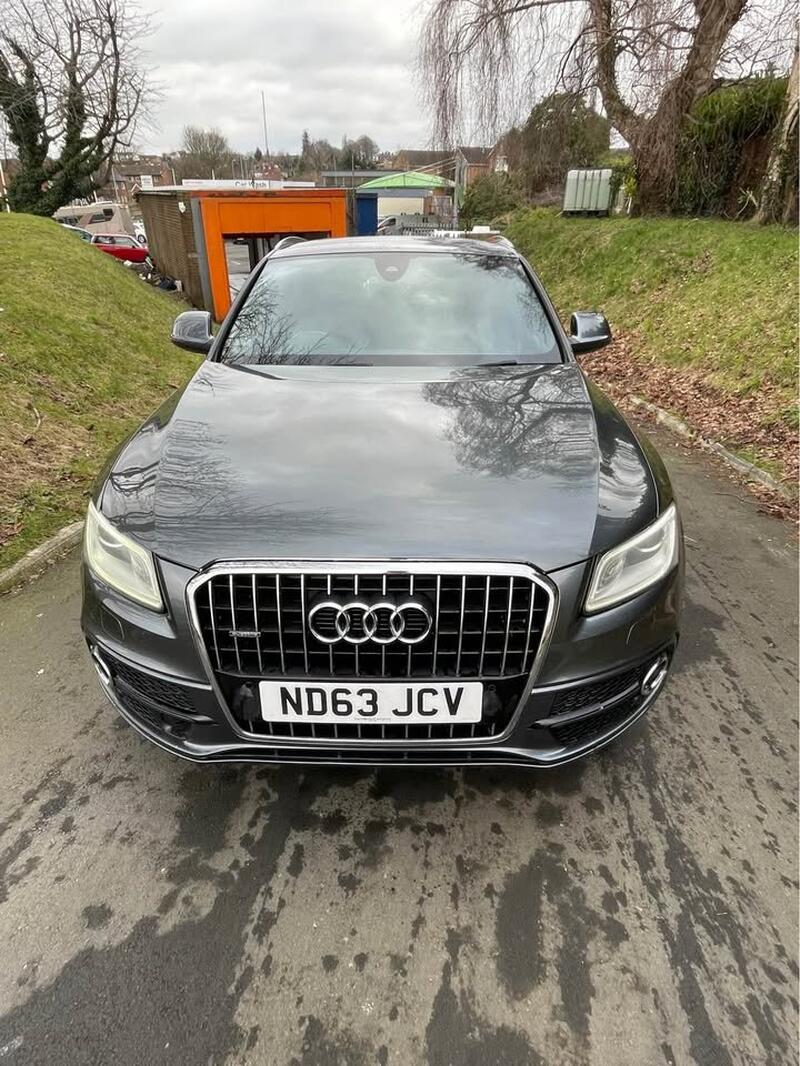 AUDI Q5 2.0 TDI S line Plus